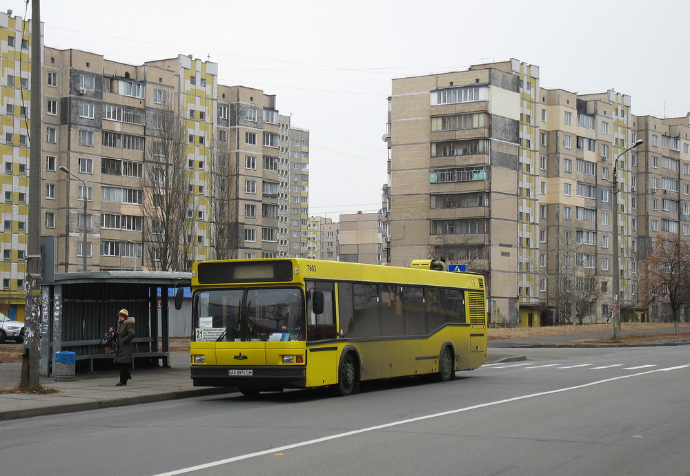 Kiew, MAZ-103.076 Nr. 7603