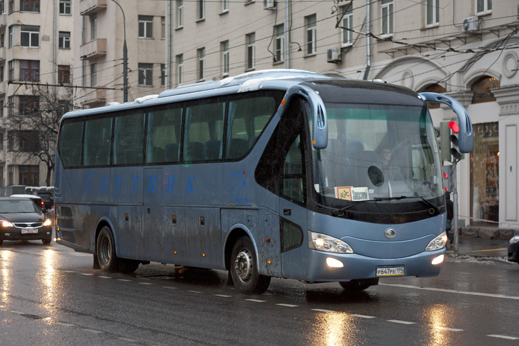 Moscow, Yutong ZK6129H # Р 647 РЕ 199