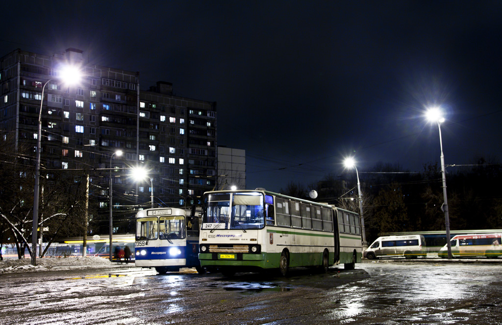 Moskva, Ikarus 280.33M č. 10380