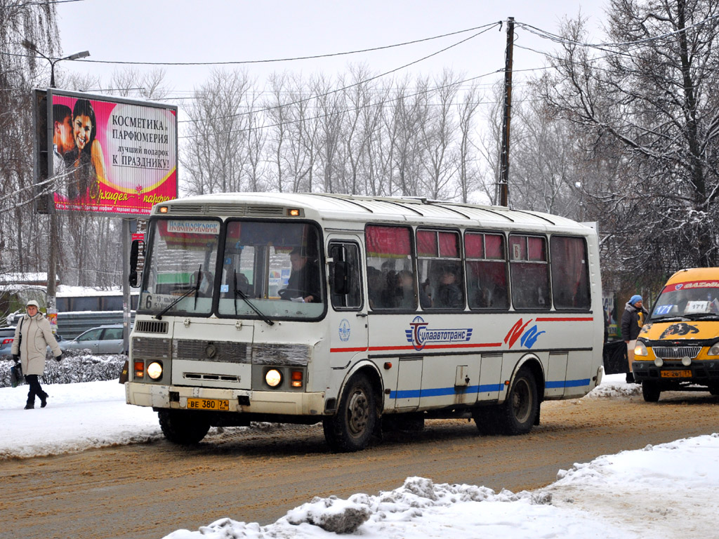 Novomoskovsk, PAZ-4234 # ВЕ 380 71
