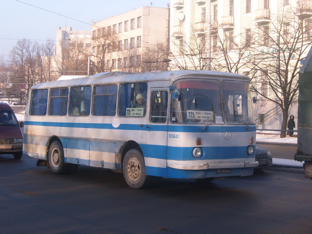 Minsk, LAZ-697Р # 013020