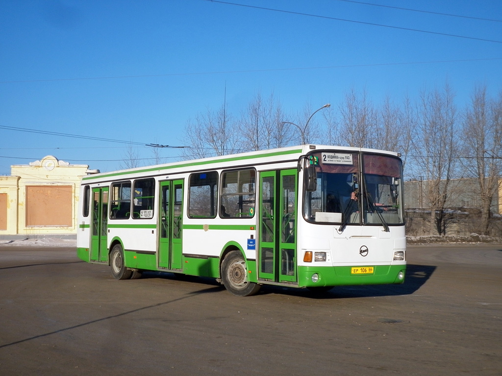 Kamensk-Ural'skiy, LiAZ-5256.45 No. ЕР 106 66