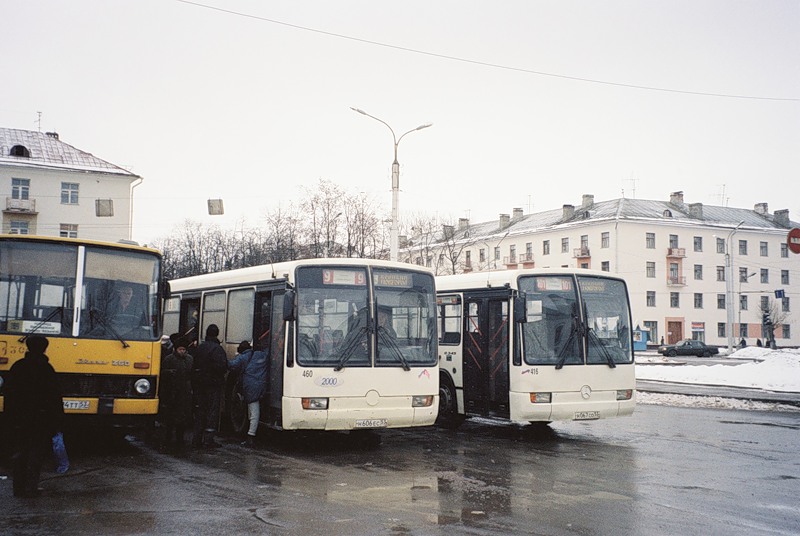 Velikiy Novgorod, Ikarus 260.50 nr. 304; Velikiy Novgorod, Mercedes-Benz O345 G nr. 460; Velikiy Novgorod — Miscellaneous photos
