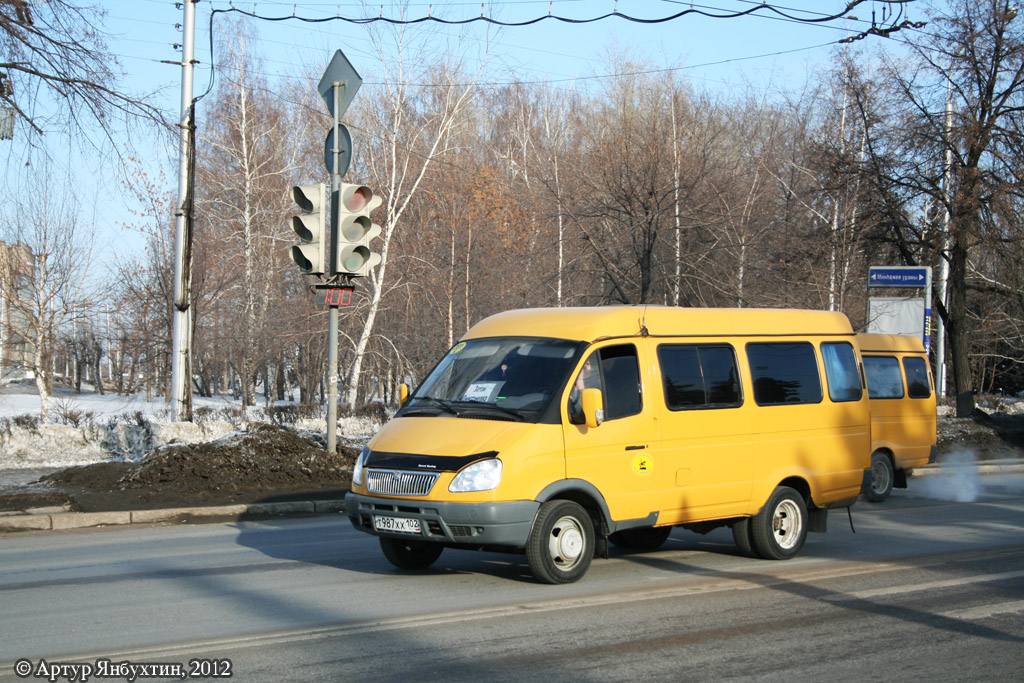 Уфа, ГАЗ-322132 № Т 987 ХХ 102