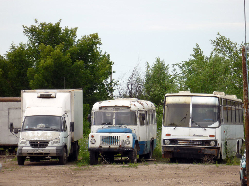 Bezenchuk, KAvZ-685М # АО 124 63; Bezenchuk, Ikarus 256.50V # О 607 ОА 63; Bezenchuk — Miscellaneous photos