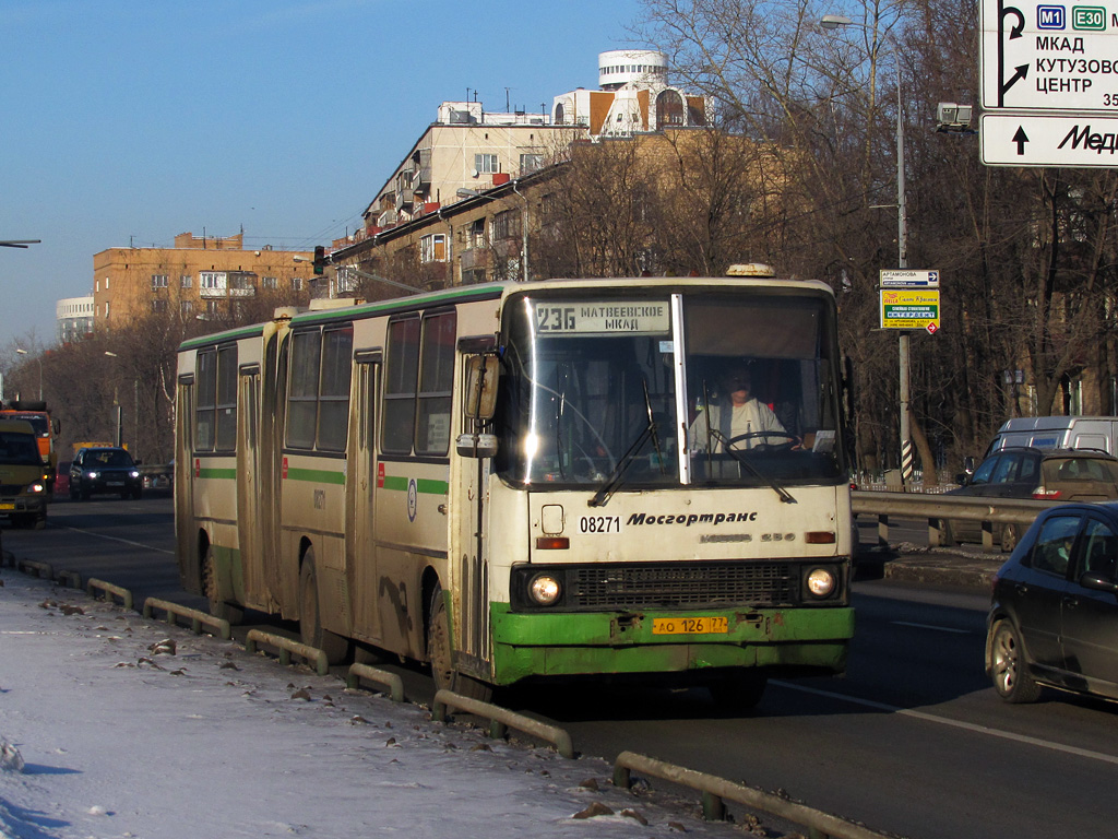 Moskva, Ikarus 280.33M č. 08271