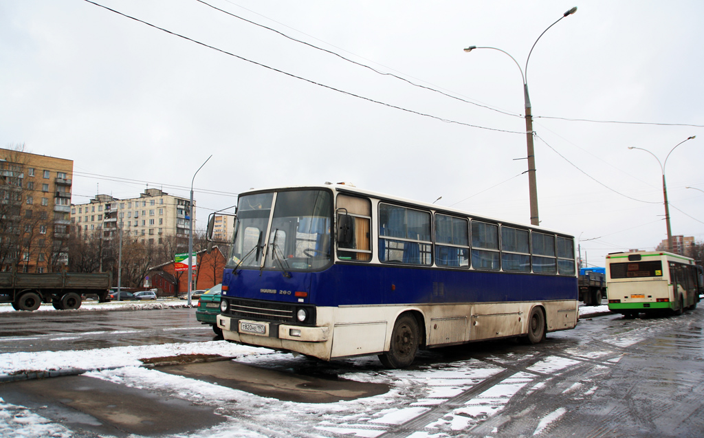Moscow, Ikarus 260.51F № Т 820 НЕ 197
