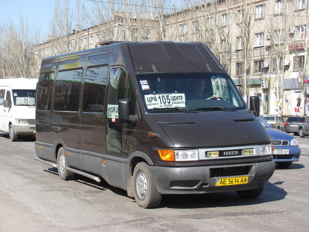 Dnipro, IVECO Daily 35S11 № АЕ 5614 АА