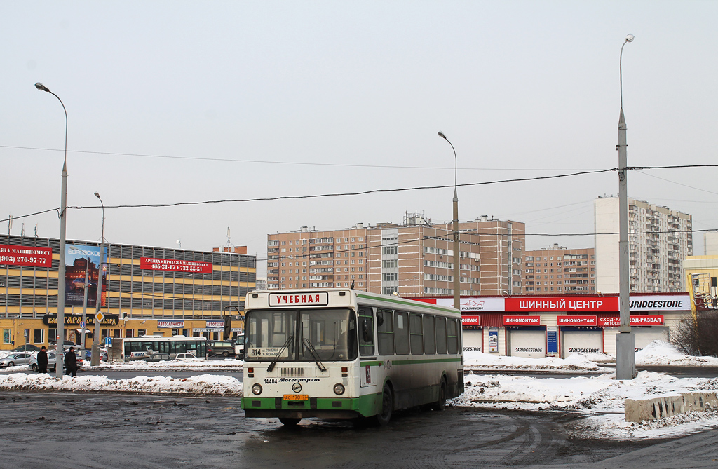 Moskva, LiAZ-5256.25 č. 14404
