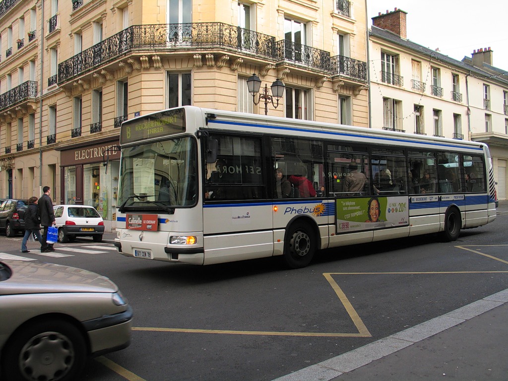 Versailles, Irisbus Agora S № 238