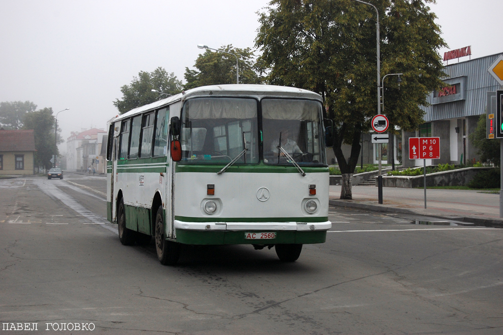 Pinsk, LAZ-695Н nr. АС 2560