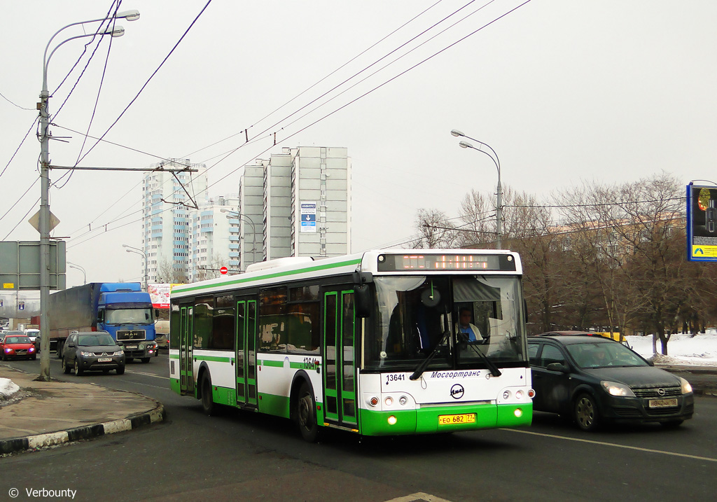 Moscow, LiAZ-5292.21 № 13641