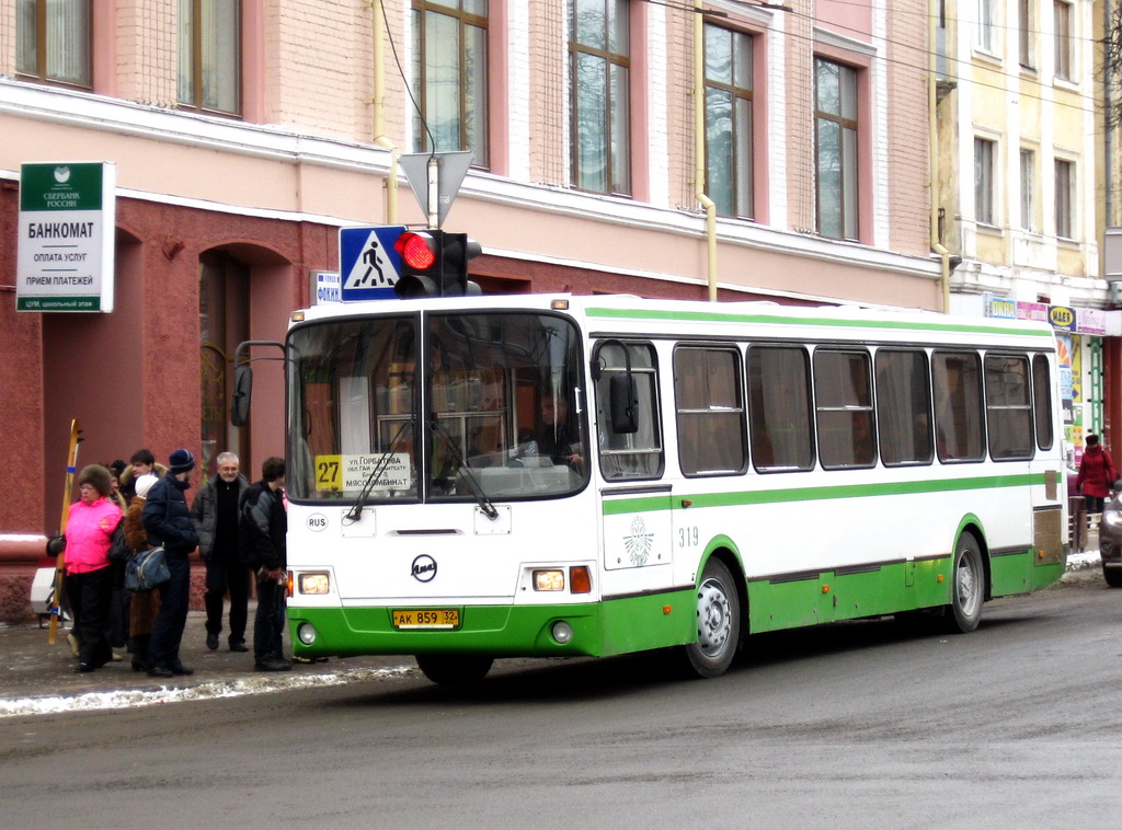Bryansk, LiAZ-5256.45 № 319