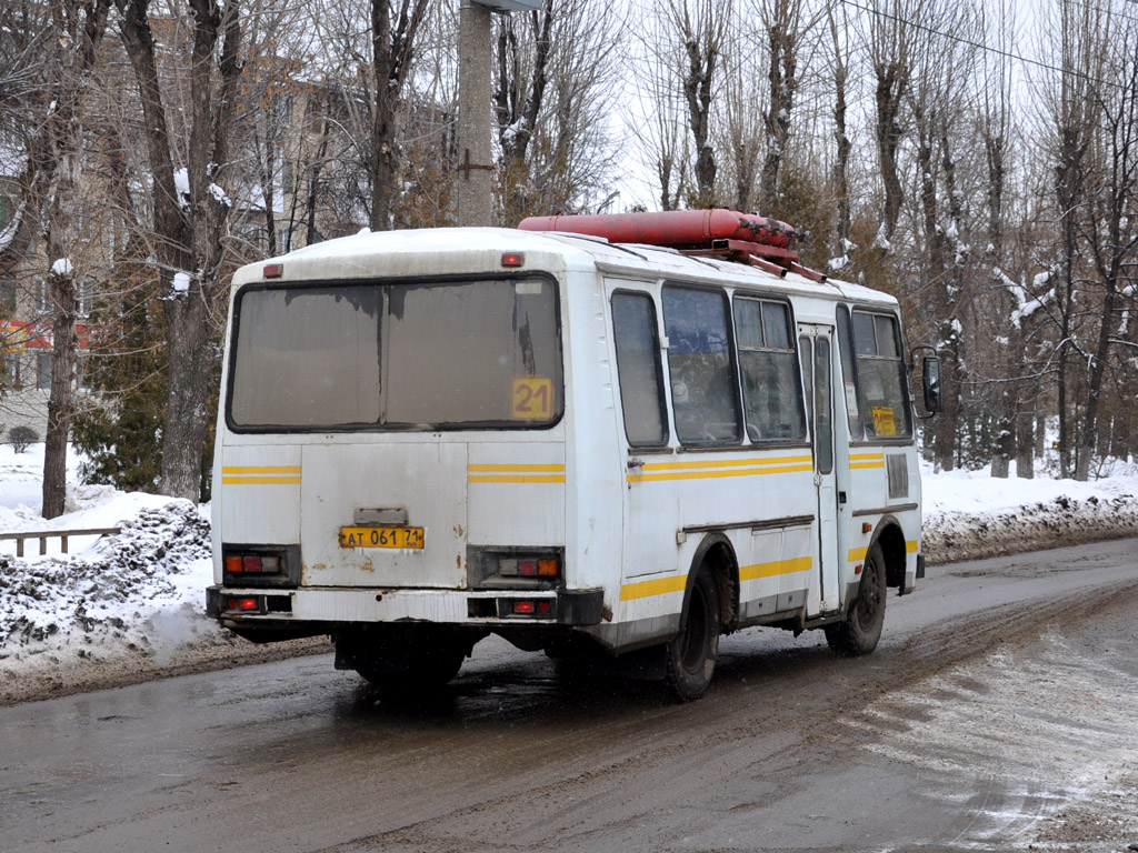 Новомосковск, ПАЗ-3205-110 (32050R) № АТ 061 71