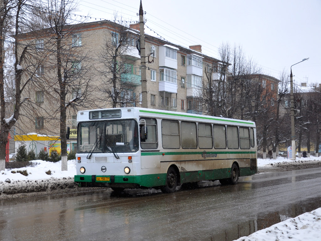 Novomoskovsk, LiAZ-5256.40 № ВЕ 150 71