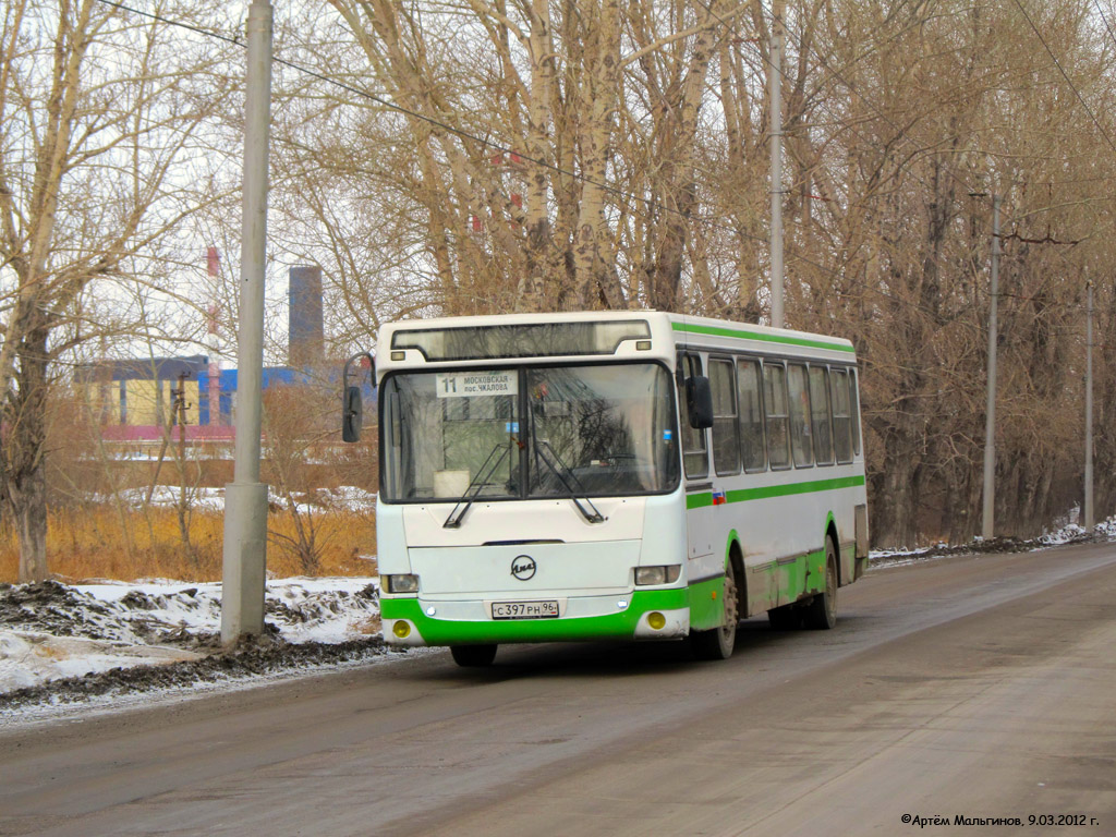 Каменск-Уральский, ЛиАЗ-5256.40 № С 397 РН 96