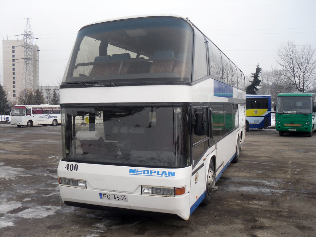 Daugavpils, Neoplan N122/3 Skyliner № 400