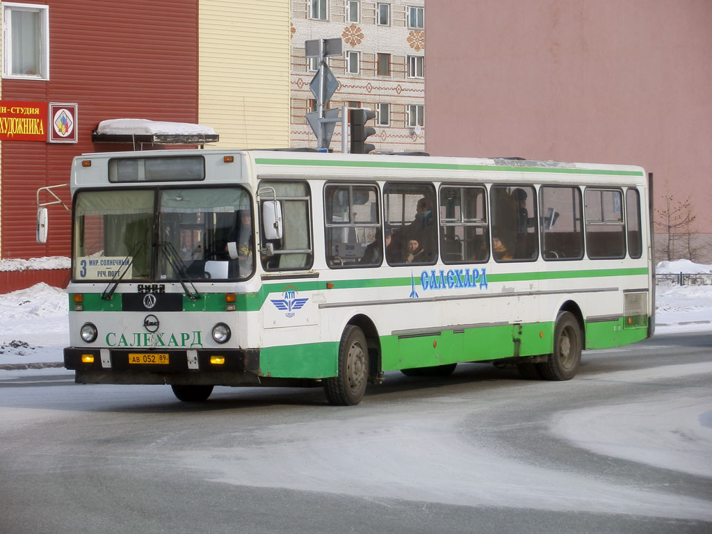 Salehard, LiAZ-5256.00 # АВ 052 89