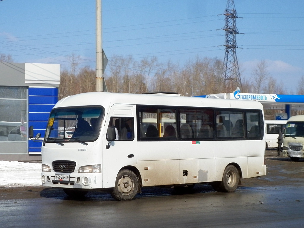 Екатеринбург, Hyundai County SWB (РЗГА) № Т 665 ВМ 96
