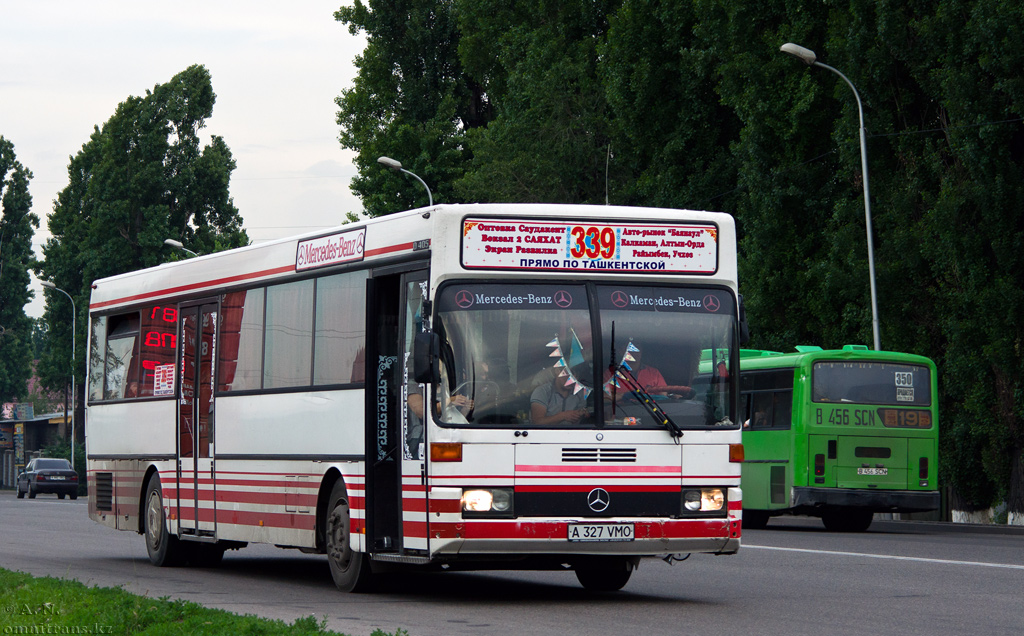 Almaty, Mercedes-Benz O405 № A 327 VMO