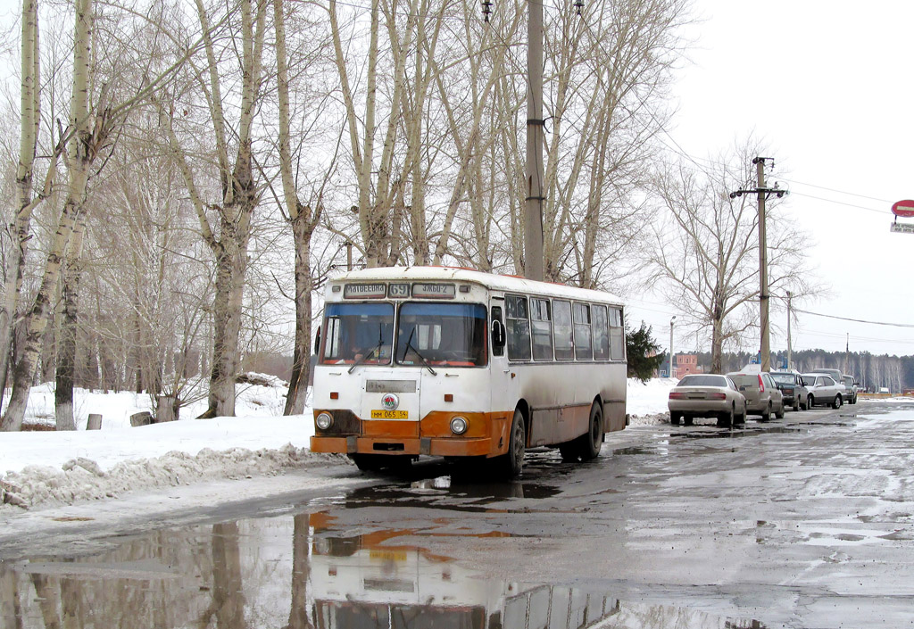 Novosibirsk, LiAZ-677MB # 4108