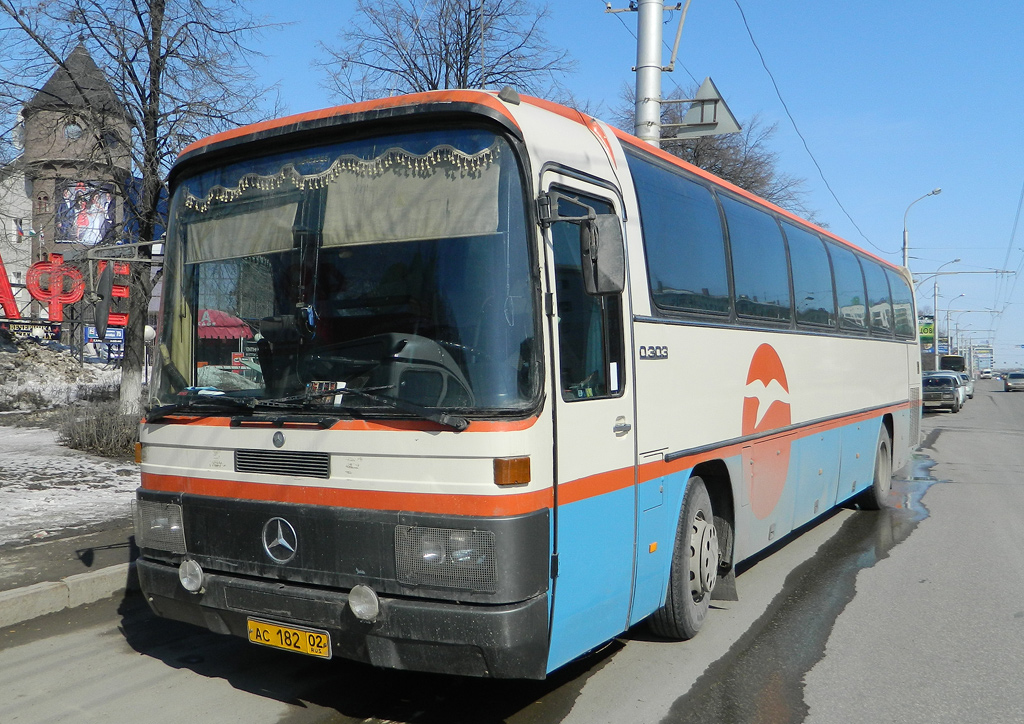 Уфа, Mercedes-Benz O303-15RHS № АС 182 02