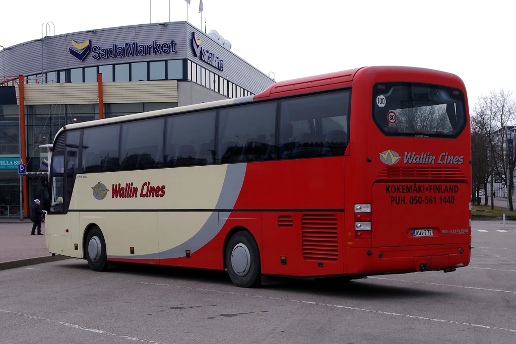 Pori, Neoplan N3316SHD Euroliner # AUI-777