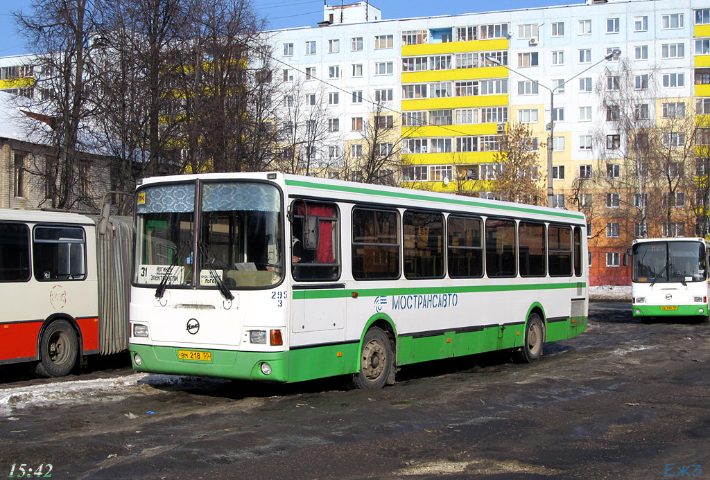 Noginsk, LiAZ-5256.25 č. 3295