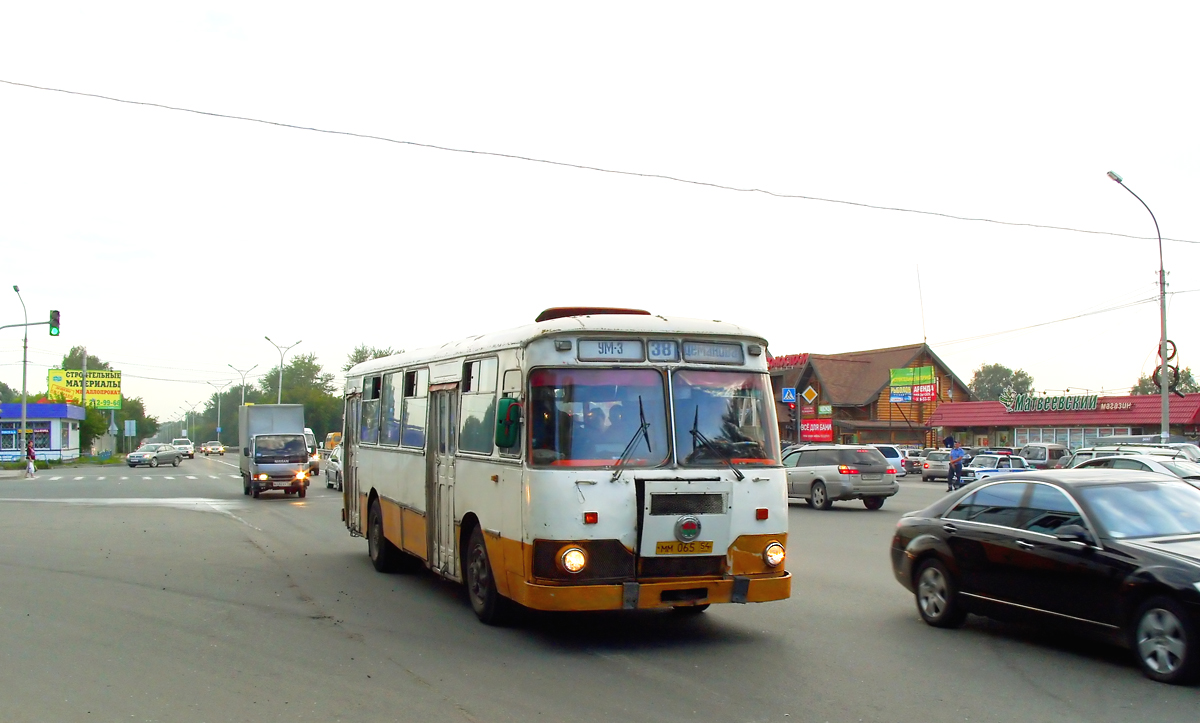 Novosibirsk, LiAZ-677MB # 4108