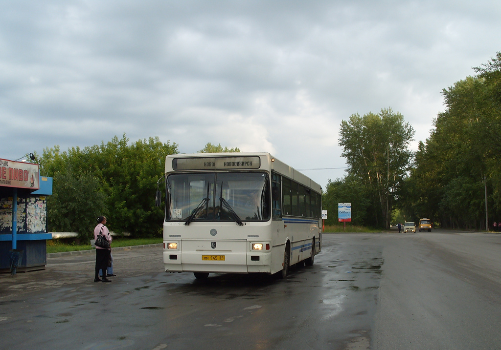 Novosibirsk, PAZ-5272 č. 4104