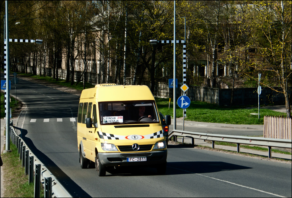 Riga, Silwi (Mercedes-Benz Sprinter 413CDI) # 402