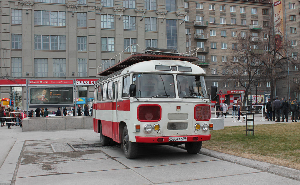 Novosibirsk, PAZ-672М # Х 604 АО 54