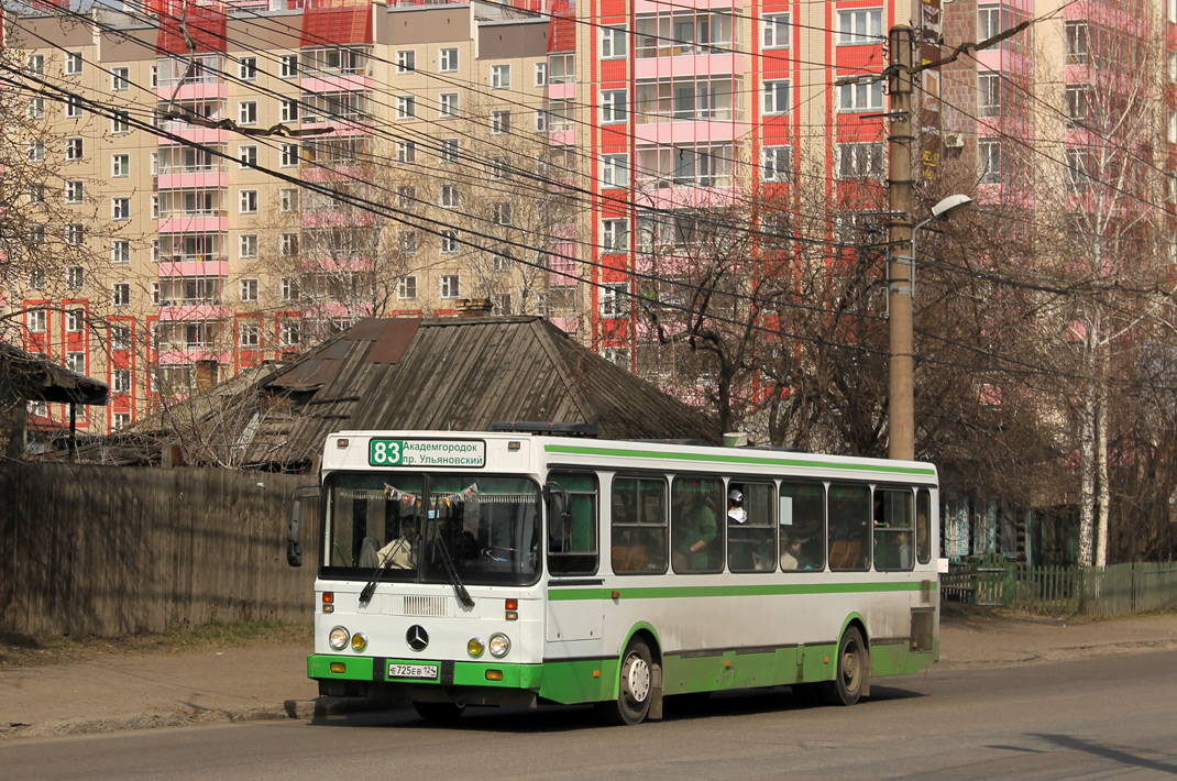 Krasnoyarsk, LiAZ-5256.45 № Е 725 ЕВ 124