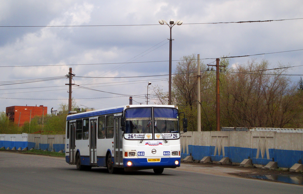 Omsk, LiAZ-5256.45 č. 645