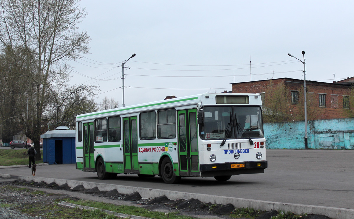 Prokoievsk, LiAZ-5256.30 # 28