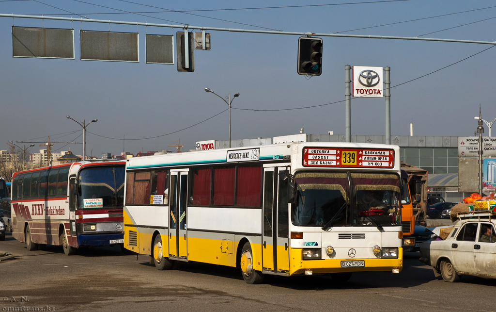Almaty, Mercedes-Benz O405 # B 027 MDN