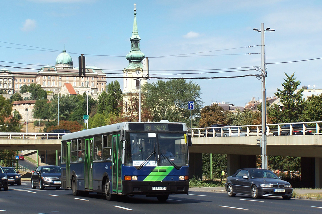 Budapest, Ikarus 415.15 nr. 13-34