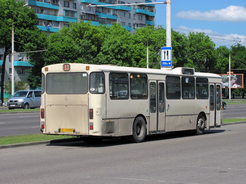 Brest, Mercedes-Benz O305 # Р 20398