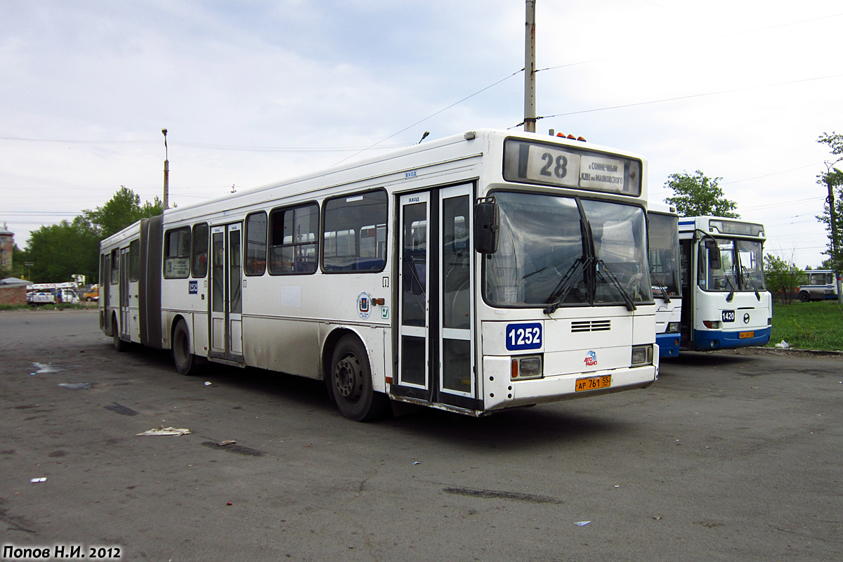 Omsk, GolAZ-AKA-6226 # 1252
