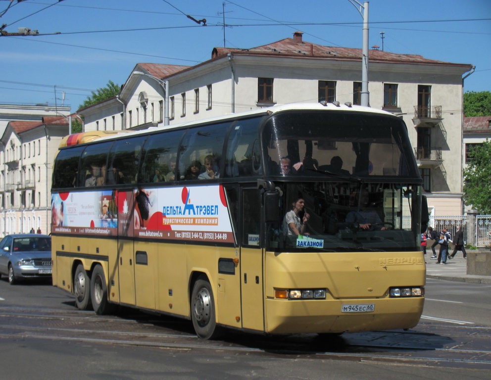 Velikie Luki, Neoplan N116/3H Cityliner Nr. М 945 ЕС 60