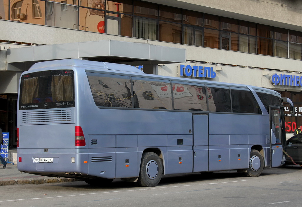 Chisinau, Mercedes-Benz O350-15RHD Tourismo I # K AN 030