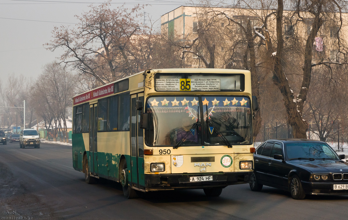 Almaty, MAN SL202 č. A 924 HF