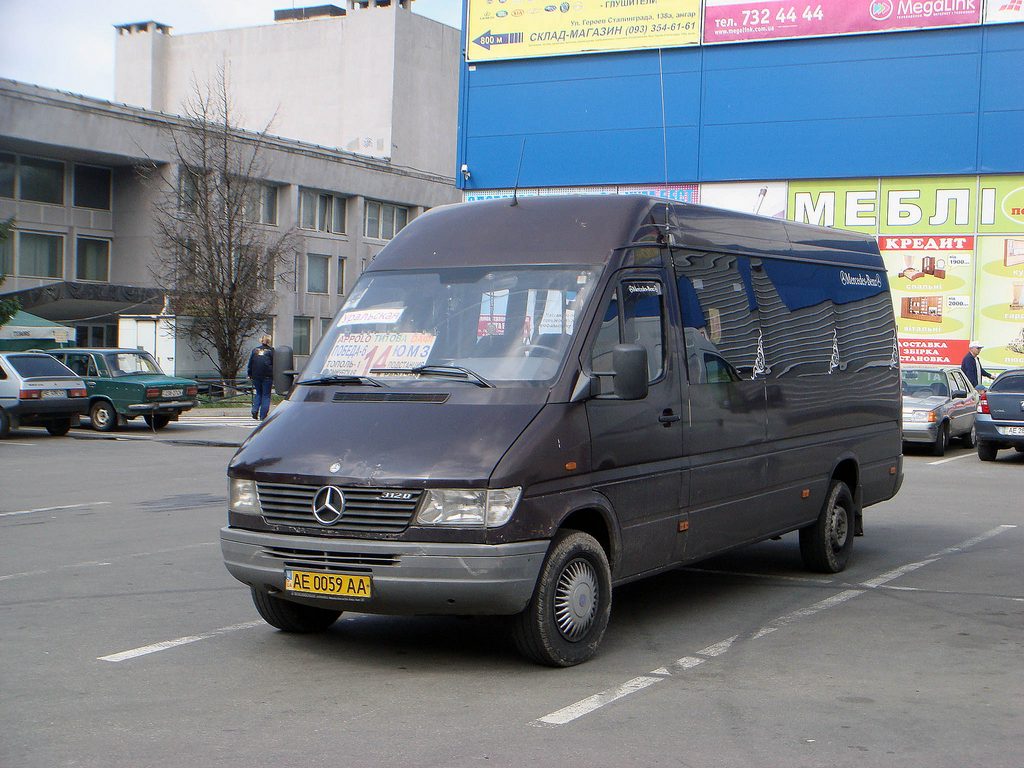 Дніпро, Mercedes-Benz Sprinter 312D № АЕ 0059 АА