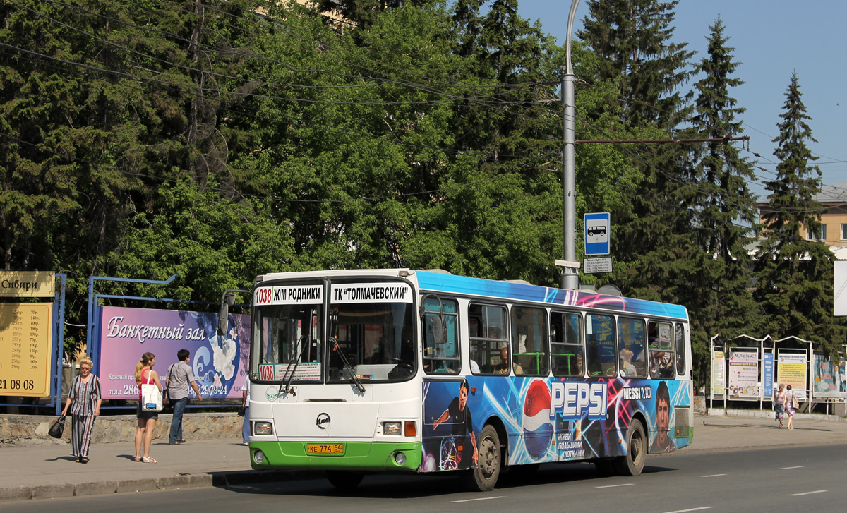 Novosibirsk, LiAZ-5256.45 č. КЕ 774 54