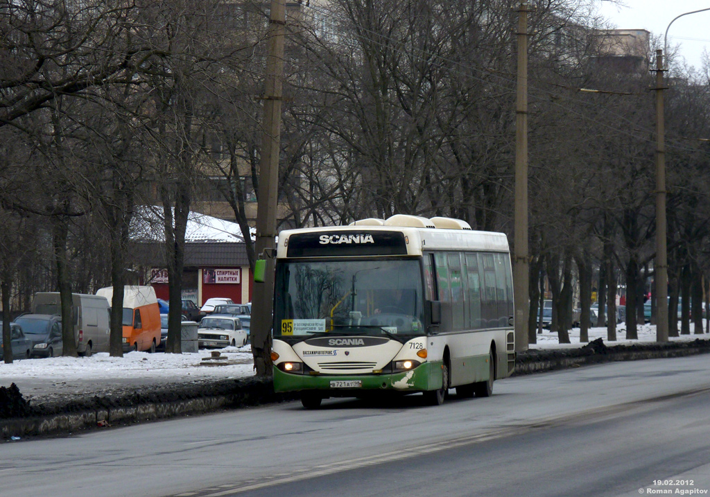 Saint-Pétersbourg, Scania OmniLink CL94UB 4X2LB # 7128