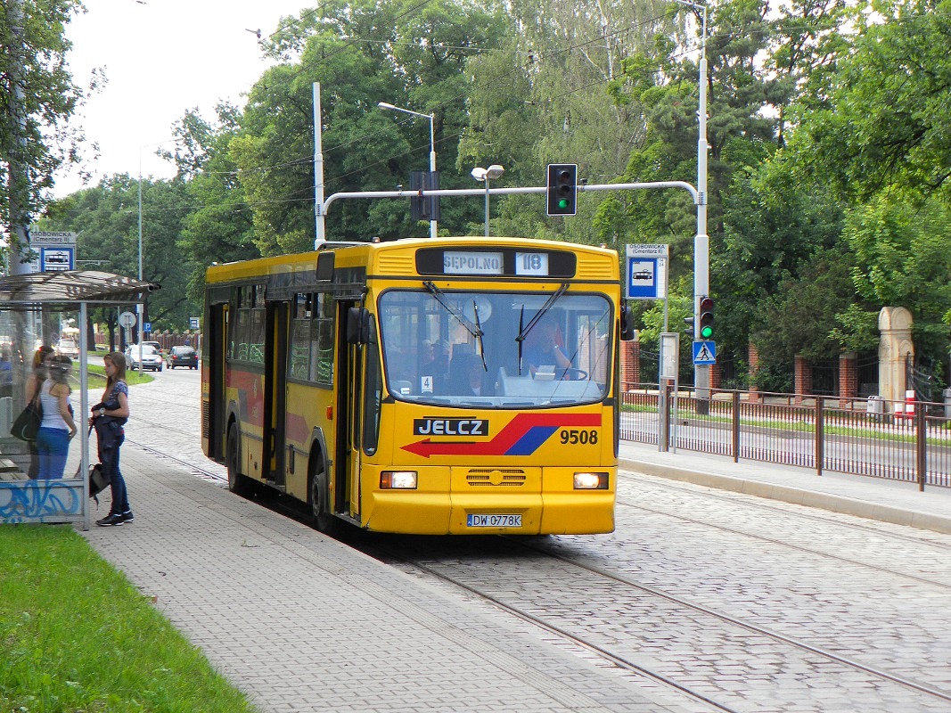 Wrocław, Jelcz M121M č. 9508