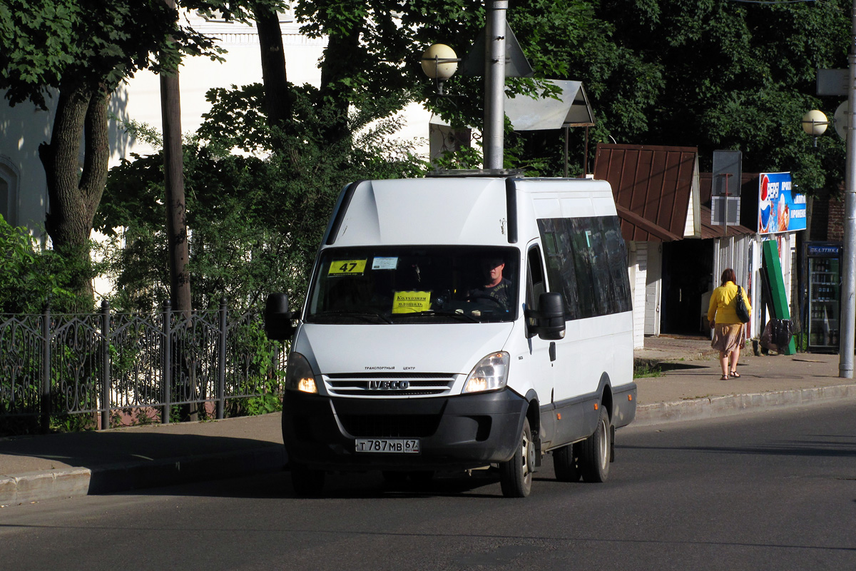 Smolensk, IVECO Daily # Т 787 МВ 67