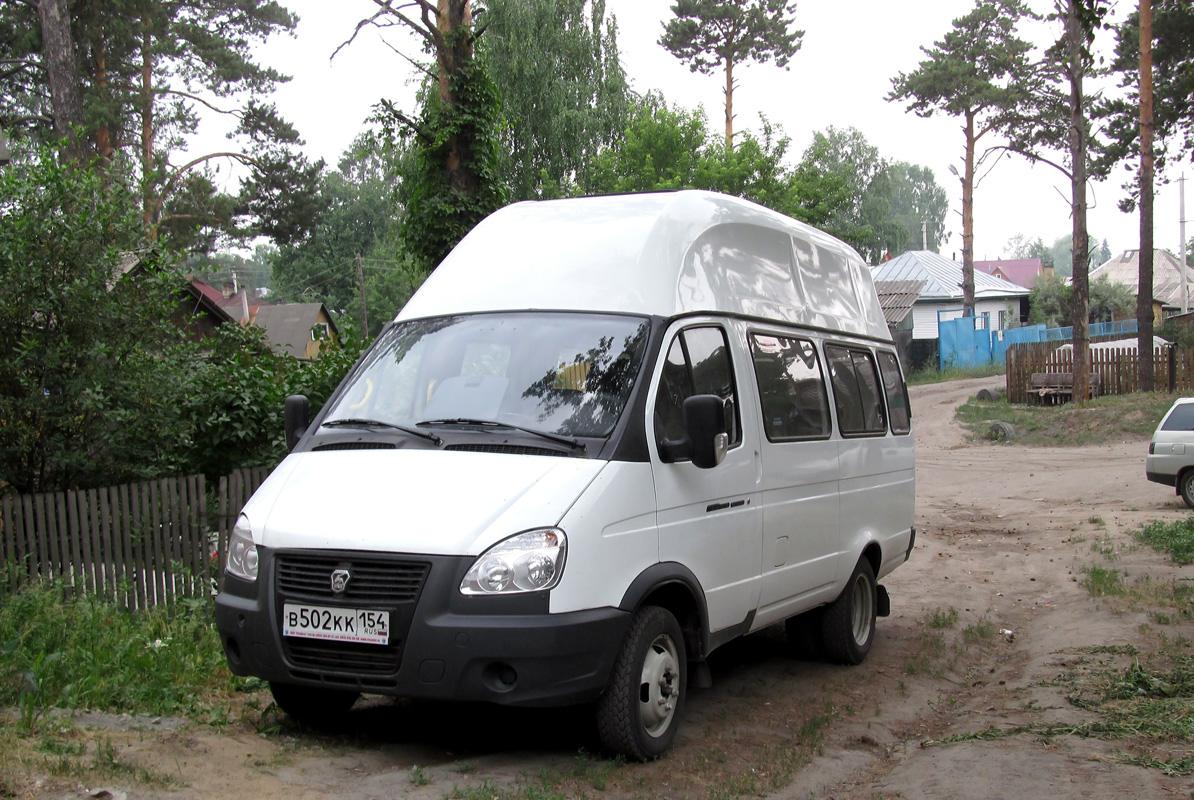 Novosibirsk, Luidor-225000 (GAZ-322133) # В 502 КК 154