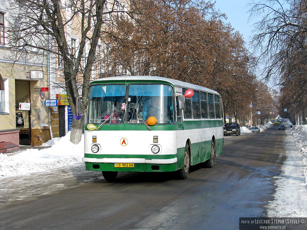 Chernigov, LAZ-695Н # СВ 1852 АА