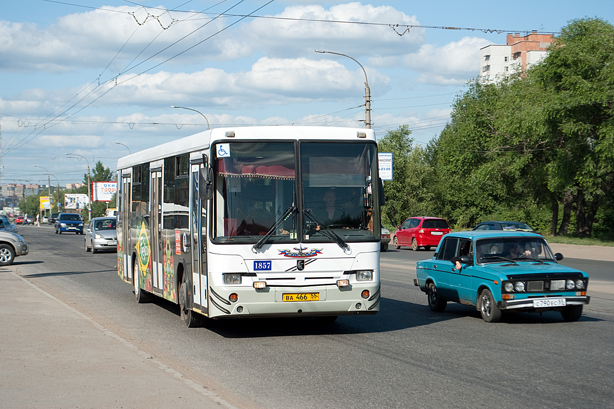 Omsk, NefAZ-5299-30-32 (5299CN) № 1857